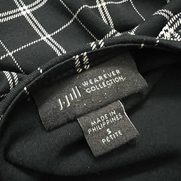 J. Jill Black and White Sheath Dress 3/4 Sleeve Crew Neck. Size SP - Picture 3 of 6